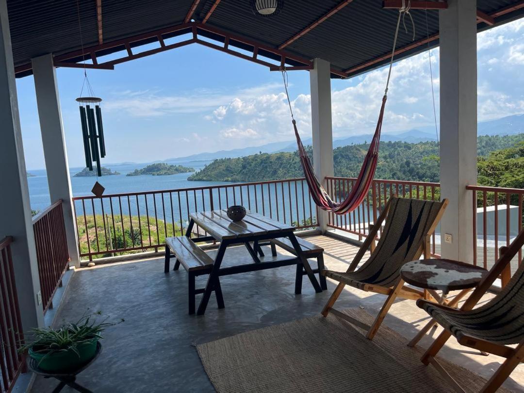 Amazi Land Home And Farm Stay Kibuye Buitenkant foto