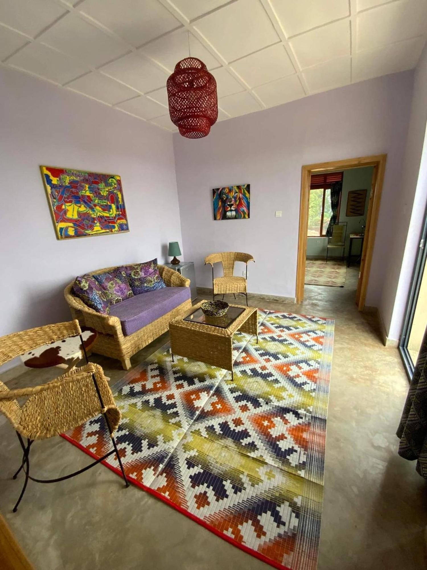 Amazi Land Home And Farm Stay Kibuye Buitenkant foto