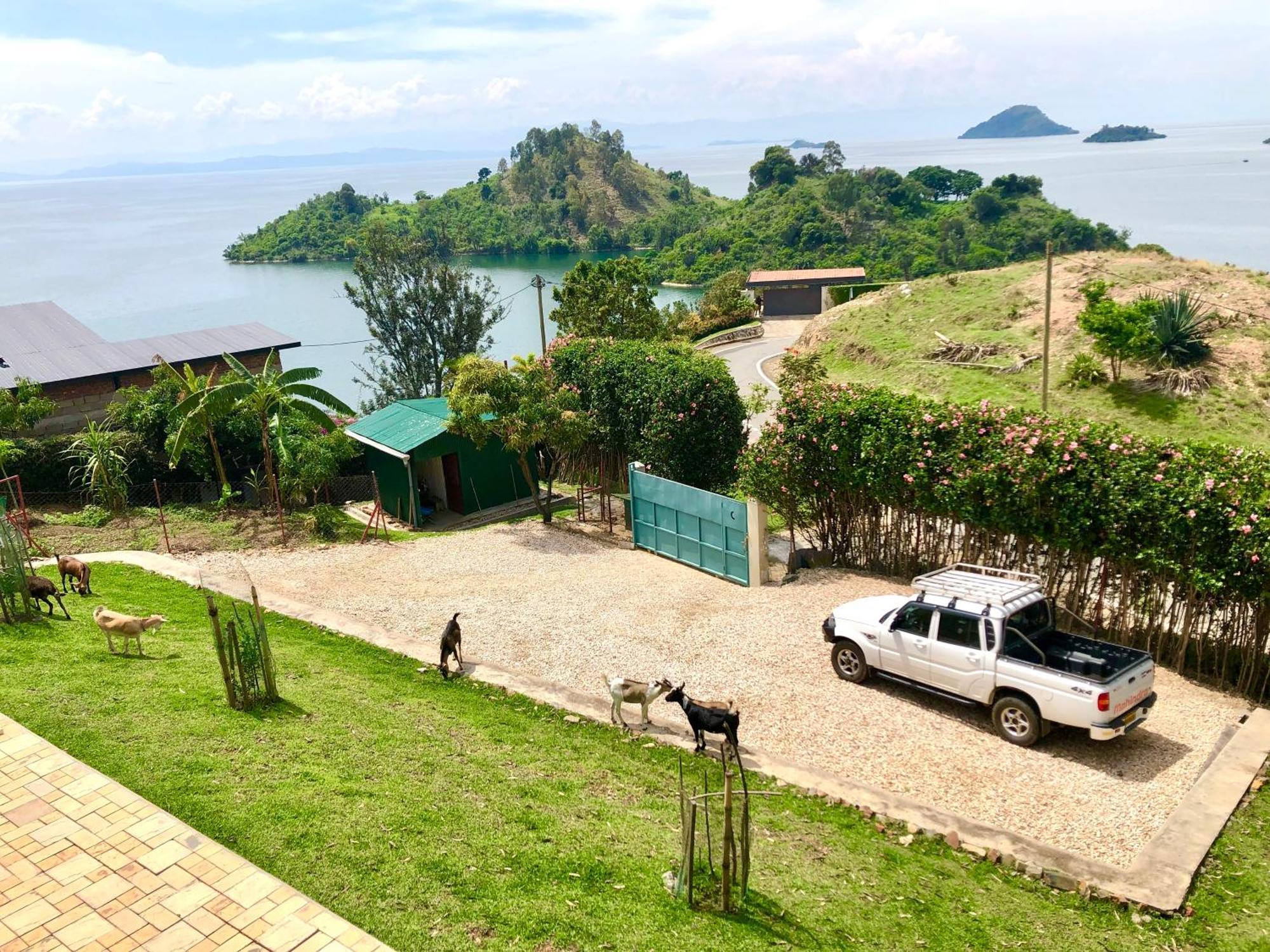 Amazi Land Home And Farm Stay Kibuye Buitenkant foto